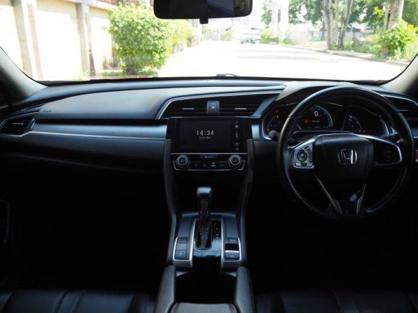 ขายรถฟรีดาวน์ Honda Civic 1.8EL FC Sedan AT 2016 รูปที่ 4